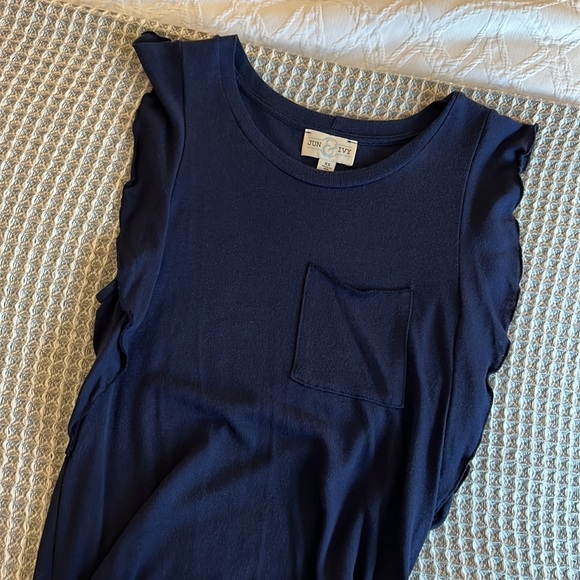 Jun & Ivy Navy Tank Top (size xs) - Picture 3 of 5